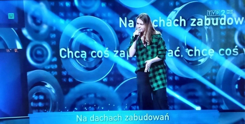 Katarzyna Mazur w "Szansie na sukces" podczas wykonania...