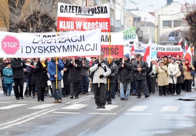 Marsz pod hasłem „Stop laicyzacji i dyskryminacji...