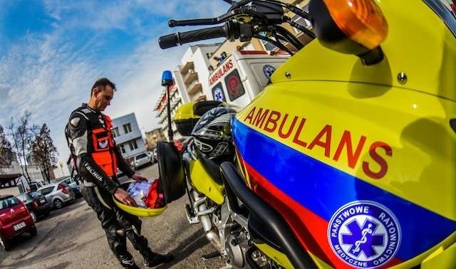 Szymon Katafias będzie jednym z dwóch bydgoskich ratowników, którzy pospieszą na pomoc na motocyklu