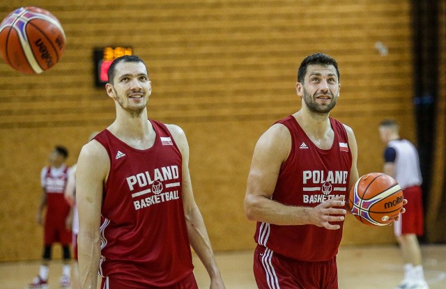 Trening reprezentacji Polski w koszykówce w sali treningowej Ergo Areny