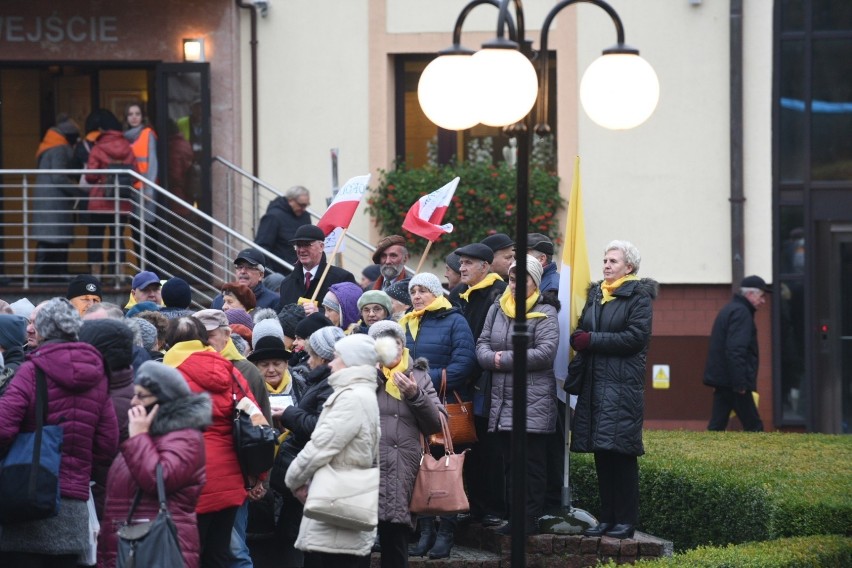 Słuchacze Radia Maryja z całej Polski przyjechali dziś...