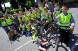 Uczniowie ze szkoły nr 24 w Opolu dostali swoje pierwsze prawo jazdy - karty rowerowe