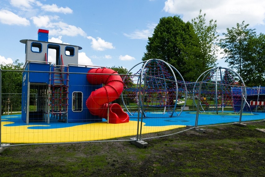 Tak wygląda nowy plac zabaw w Parku Wolności w Podjuchach w Szczecinie