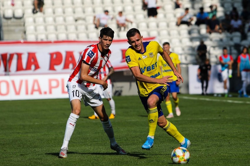 W jesiennym meczu Cracovia pokonała Arkę 3:1