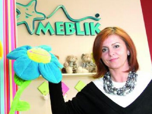 Właścicielka sklepu Meblik przyznaje, że wkłada serce w swoją pracę. Tym bardziej, że aranżacją wnętrz interesuje się od dawna.