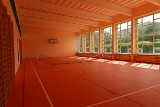 Sala gimnastyczna Liceum Ogólnokształcącego w Sępólnie Krajeńskim po remoncie [zdjęcia]