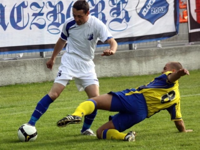 II liga: MKS Kluczbork-Victoria Koronowo 2-0.