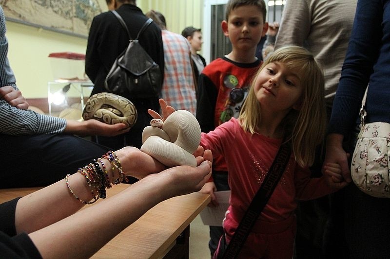 Noc Biologów na UJK w Kielcach