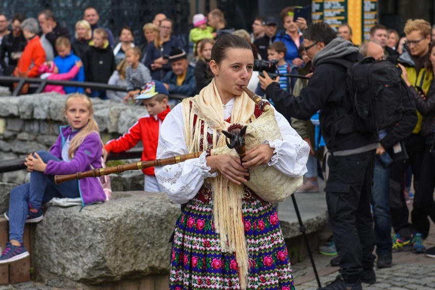 Uroczystość oficjalnego otwarcia sezonu letniego 2018 w...