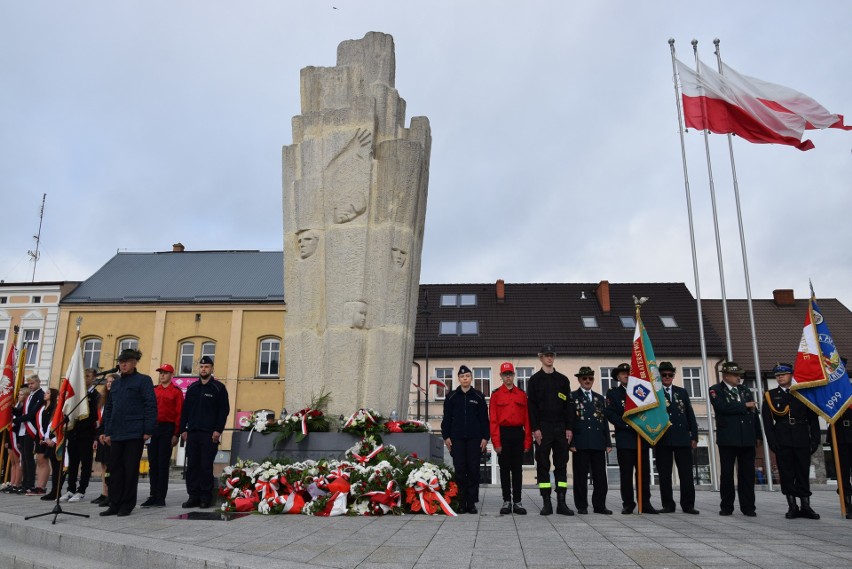Mieszkańcy uczcili pamięć poległych podczas II wojny...