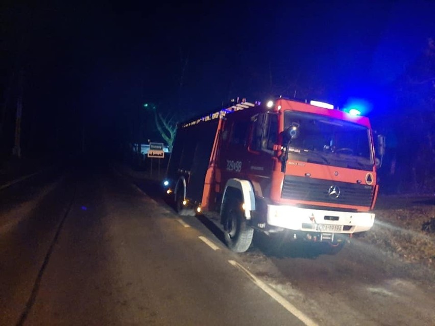 Świątniki Górne. Wypadek w sylwestrowy wieczór. Potrącona kobieta trafiła do szpitala