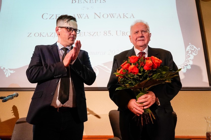 Założyciel „Solidaności” gdańskiego portu, opozycjonista,...