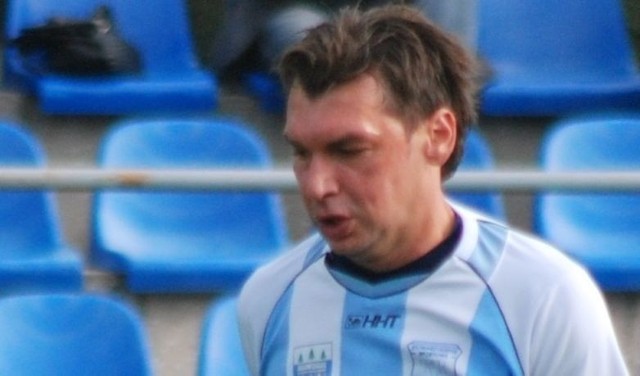 Adrian Sobczyński został grającym trenerem Kamiennej Brody. Zastąpił na tym stanowisku Tomasza Wójtowicza.