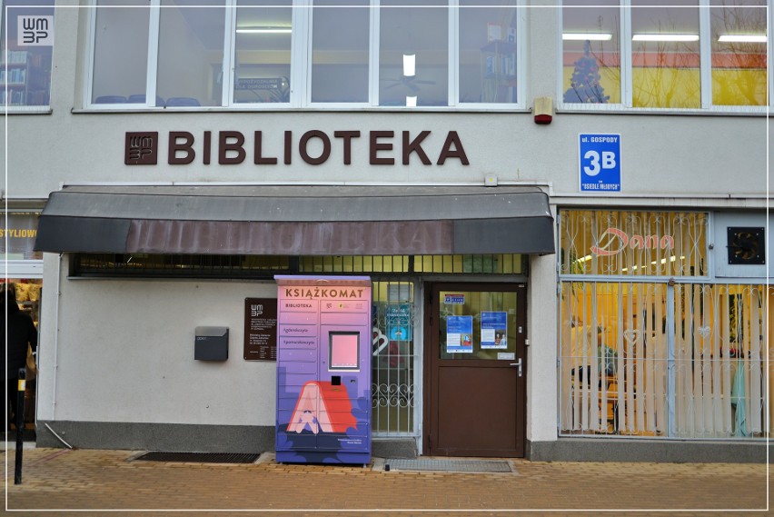 W Gdańsku stanęły cztery książkomaty. Sprawdź, gdzie można z nich skorzystać