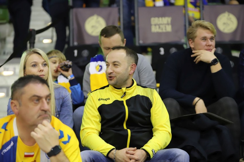 Liga Mistrzów piłkarzy ręcznych. Byłeś na meczu Łomża Industria Kielce - Elverum Handball? Zobacz się na zdjęciach, część 1