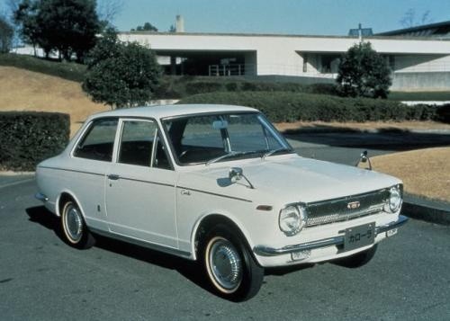 Fot. Toyota: Produkcję Toyoty Corolli rozpoczęto w 1966 r....