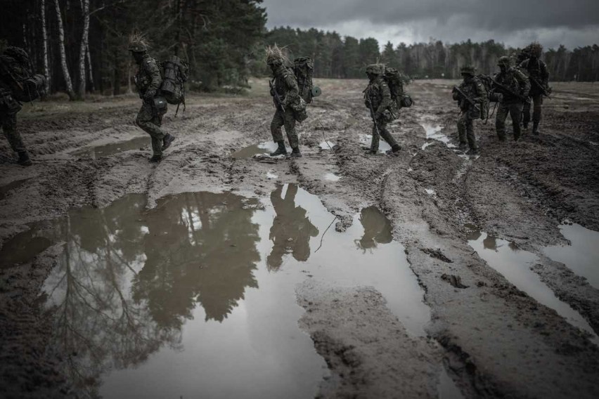 Terytorialsi z batalionu w Grójcu zaczną szkolenie na poligonie w Wędrzynie 