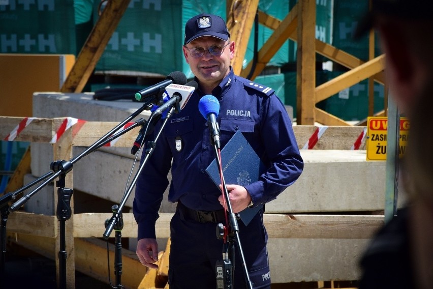 W poniedziałek uroczyście podpisano i wmurowano akt erekcyjny pod budowę nowej siedziby Komisariatu Policji II w Rzeszowie [ZDJĘCIA]