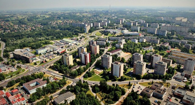 Jak przekonują władze Jastrzębia, miasto już od pewnego czasu podejmuje działania, żeby zużywać mniejszą ilość prądu.