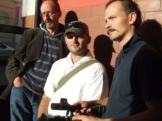 Twórcy filmu (od lewej): reżyser Marcin Gładych, drugi reżyser Radosław Garncarek i kamerzysta Dominik Smużny.