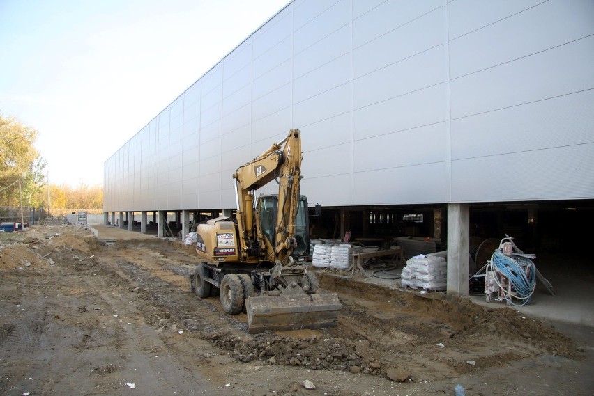 Kończy się budowa Outlet Center w Lublinie. Otwarcie w grudniu (ZDJĘCIA)