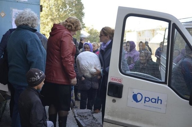 Dystrybucja żywności i artykułów pierwszej potrzeby na wschodzie Ukrainy