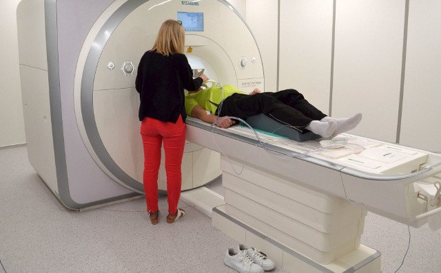 Zawieszona jest diagnostyka wykonywana ambulatoryjnie taka ja: tomografia komputerowa, rezonans magnetyczny