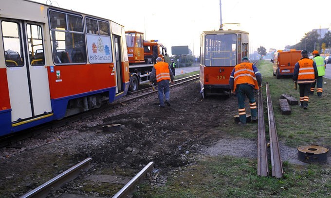 [wideo i zdjęcia] Tramwaj &quot;zapomniał&quot; o końcu toru