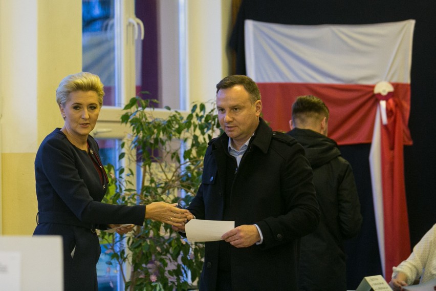 Wybory samorządowe 2018 - druga tura. Prezydent Andrzej Duda...