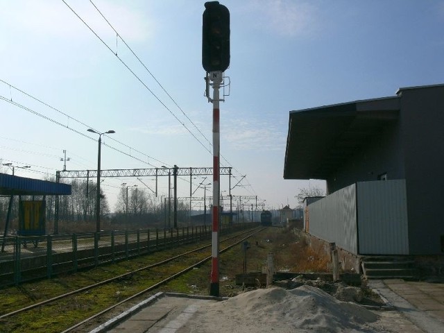 Do końca tego roku na linii Tarnobrzeg &#8211; Ocice &#8211; Mielec &#8211; Dębica kursują wyłącznie pociągi towarowe. Co będzie potem?
