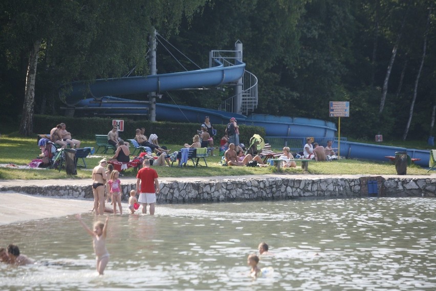 10.07.2013 zabrze kapielisko lesne  woda wakacje plaza...