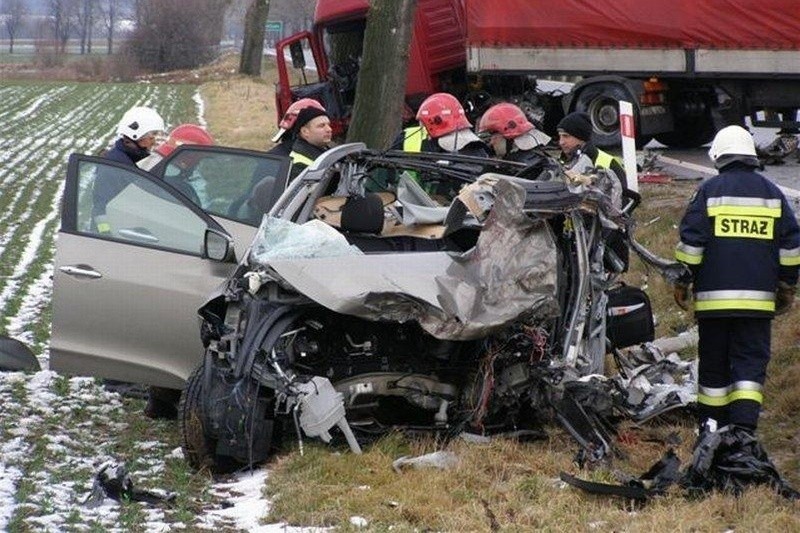 Śmiertelny wypadek w Sidzinie. Zginął 34-latek