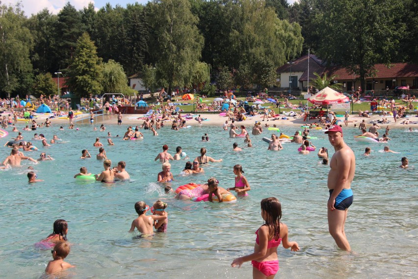 Aqua aerobik i inne atrakcje Kąpieliska Leśnego w Gliwicach ZDJĘCIA