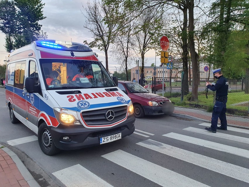 Wypadek w Białogardzie. Zderzenie dwóch aut [zdjęcia]