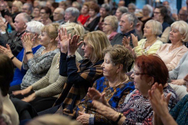 Ponad 150 osób wzięło udział w wydarzeniu „Senior w Centrum. Kawa z widokiem...”