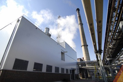 Arctic Paper produkuje energię elektryczną i cieplną w oparciu o ekologiczne źródło zasilania, jakim jest gaz ziemny ze źródeł lokalnych (fot. www.kssse.pl)