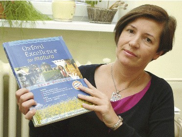 Joanna Sosnowska jest autorką podręcznika z języka angielskiego dla maturzystów. 