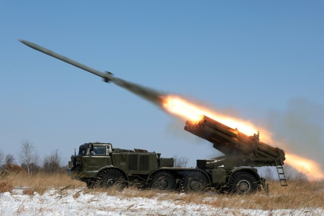 Rosyjskie siły atakują szczególnie mocno w rejonie Doniecka