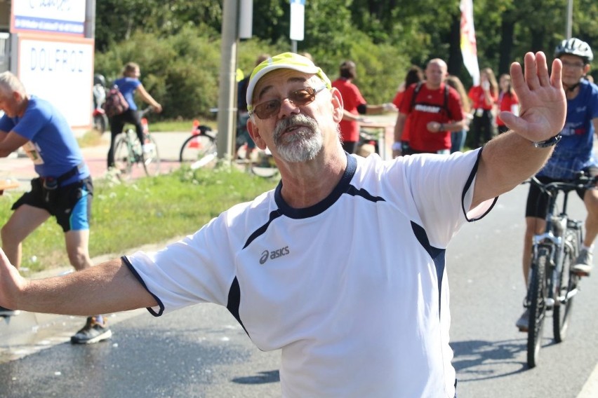 Ponad 3,2 tys. osób wzięło udział w niedzielnym (15...