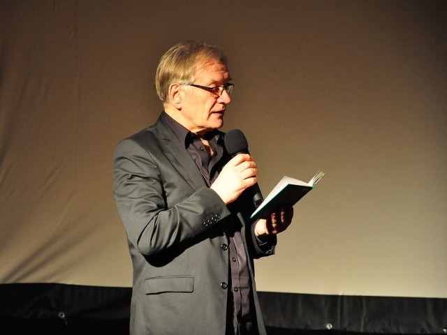 Aktor na prośbę jednego z uczestników spotkania przeczytał wiersz księdza Jana Twardowskiego. 