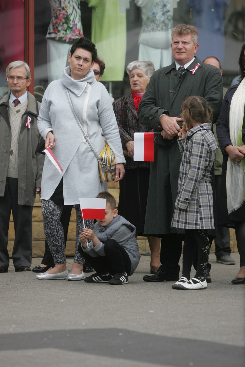 Mieszkańcy świętowali na rynku 3 Maja