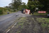 Wypadek ciężarówki w Dretyniu (wideo, zdjęcia)