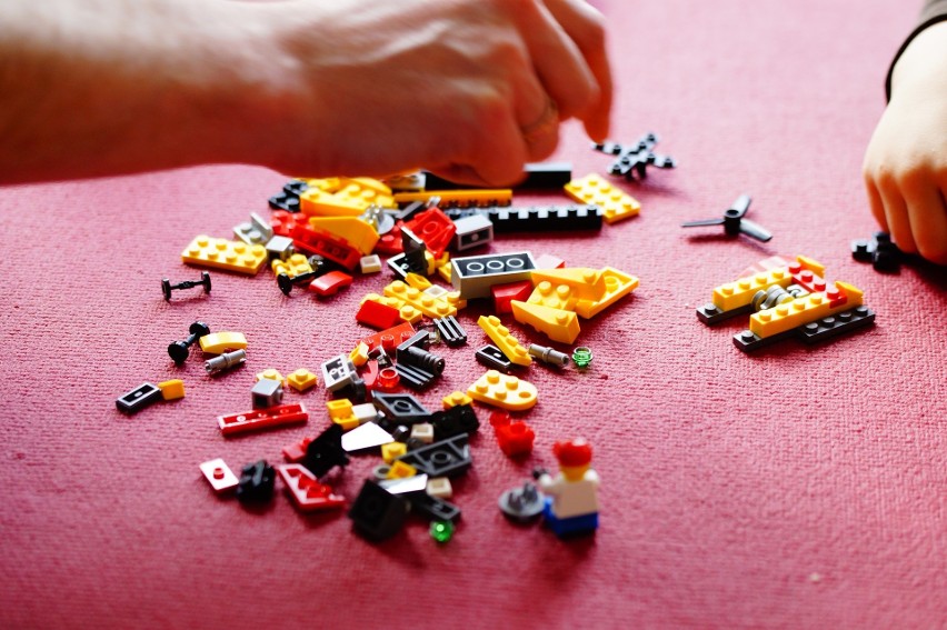 Klocki Lego to świetny pomysł na prezent zarówno dla...