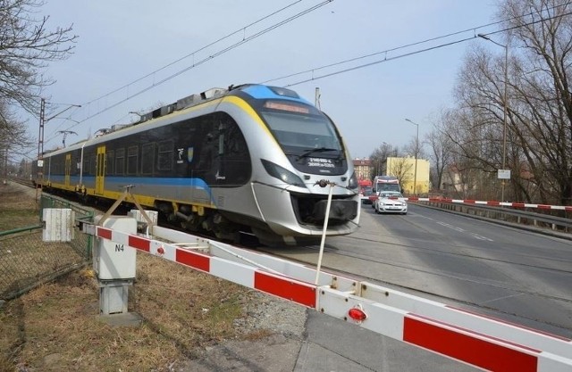 Przejazd kolejowy będzie zamknięty w związku z budową trasy kolejowej z Wrocławia przez Sobótkę do Świdnicy