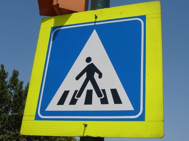 Wypadek miał miejsce w Radziejowie na oznakowanym przejściu dla pieszych