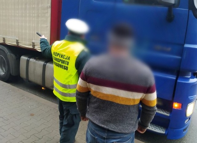 Trzy niesprawne zagraniczne ciężarówki zatrzymali inspektorzy kujawsko-pomorskiej Inspekcji Transportu Drogowego.