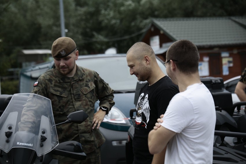 Piknik wojskowy w Przemyślu.