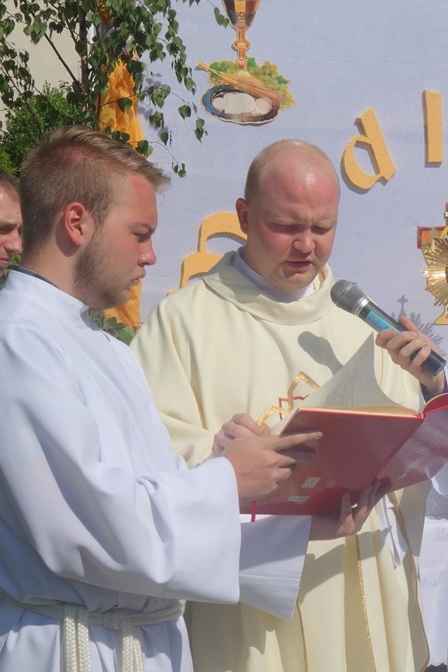 Boże Ciało w Jastrzębiu: Tłumy na procesji