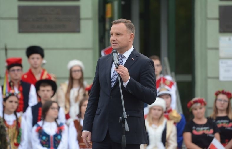Prezydent Andrzej Duda na spotkaniu w Białobrzegach mówił o historii, dumie i podatkach