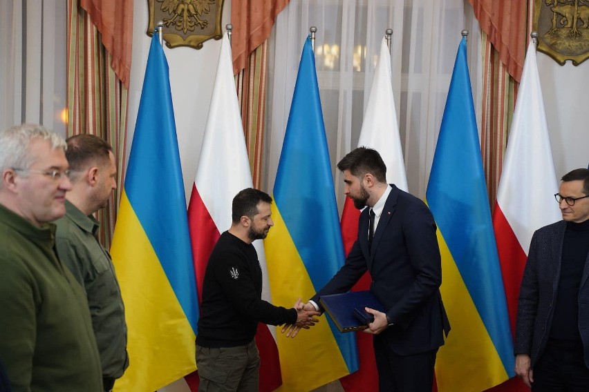 Prezydent Wołodymir Zełenski odwiedził Chełm. Spotkał się z lubelskimi politykami [ZDJĘCIA] [WIDEO]